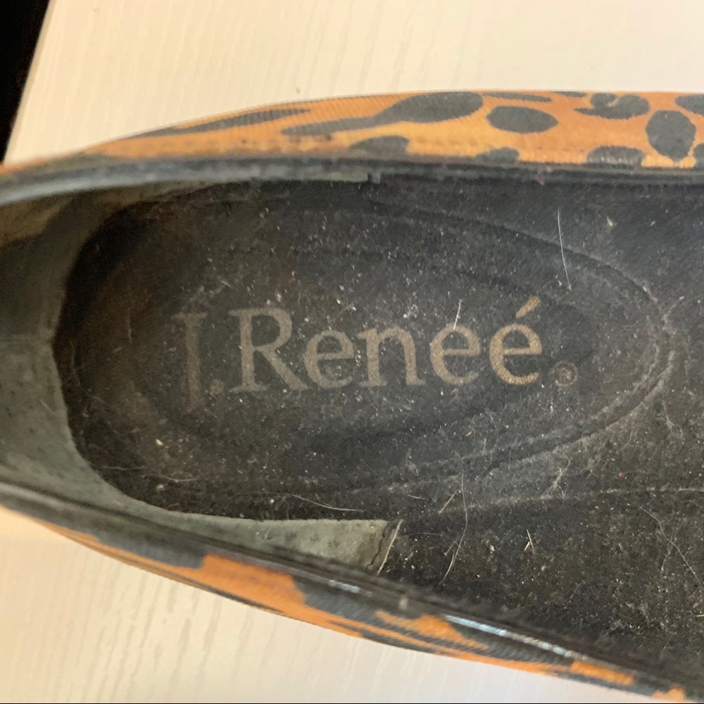 J. RENEE Ballet Flats - Picture 3 of 3